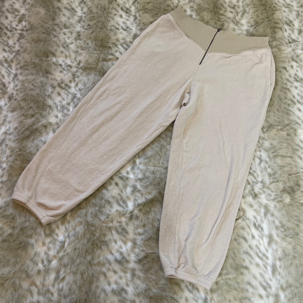 Aerie Sherpa Fleece Corset Jogger - Picture 7 of 9